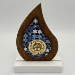 ΕΠΙΤΡΑΠΕΖΙΟ ΓΟΥΡΙ ΞΥΛΙΝΟ ΜΕ PLEXIGLASS ΥΓΕΙΑ ΑΓΑΠΗ ΕΥΤΥΧΙΑ & ΜΠΛΕ ΑΣΤΕΡΑΚΙΑ 7.5x11.5cm