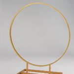 ΜΕΤΑΛΛΙΚΟ ΔΙΑΚΟΣΜΗΤΙΚΟ ΣΤΕΦΑΝΙ ΧΡΥΣΟ 75X86CM (2 ΤΜΧ)