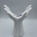 POLYRESIN ΒΑΖΑΚΙ ΧΕΡΙΑ ΛΕΥΚΑ 10x4.5x15cm